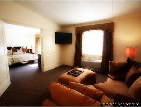 Inn At Arbor Ridge Hotel And Conference Center Hopewell Junction Bilik gambar